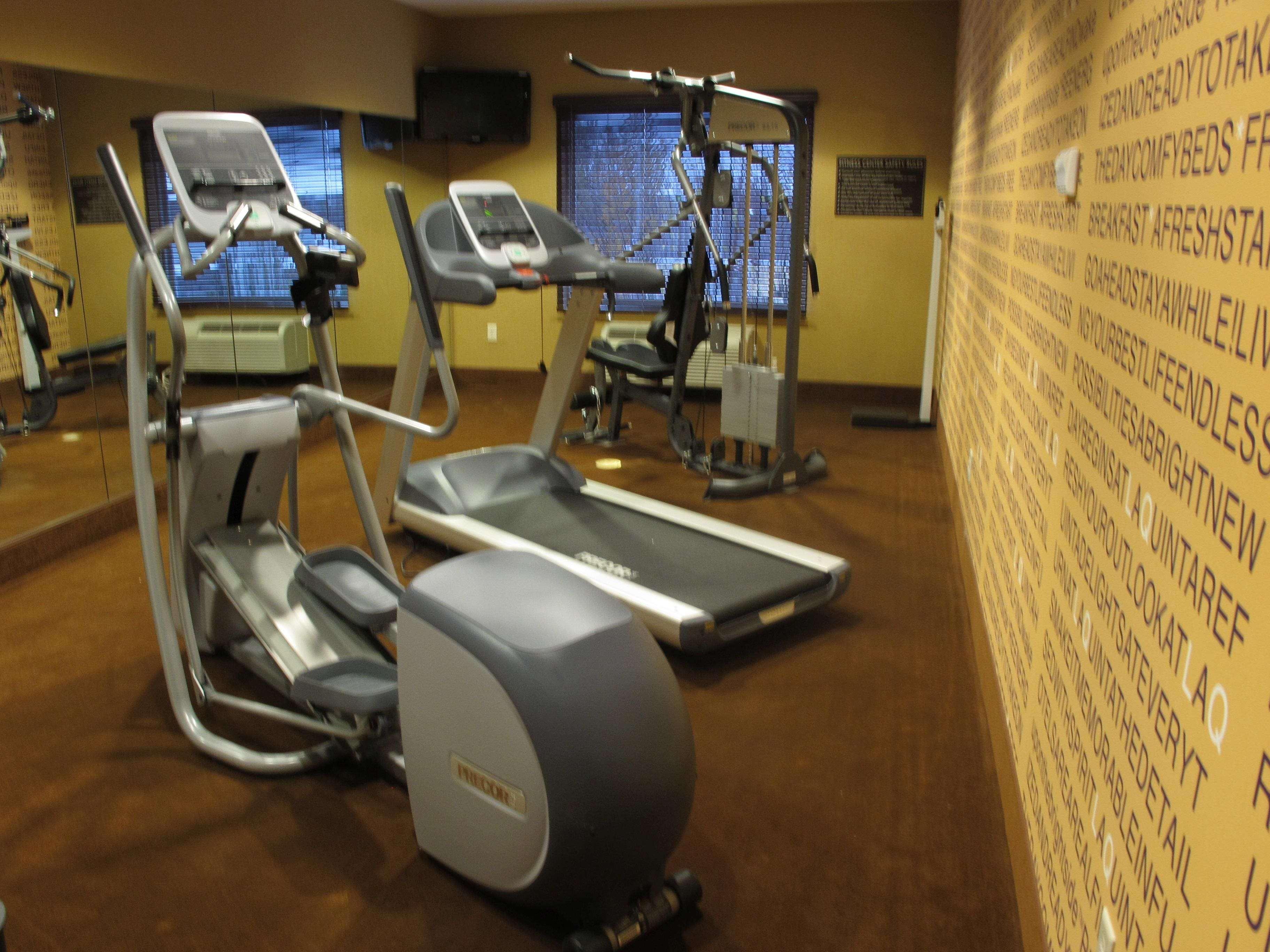 La Quinta By Wyndham Bismarck Facilidades foto